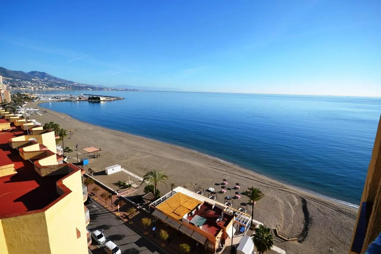 Fuengirola. Bonito Apartamento En Paseo Maritimo. Espectaculares Vistas Al Mar. Primera Linea Spagna